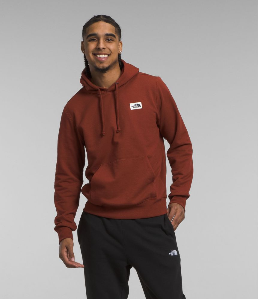 Compra Buzo Heritage Patch Pullover Hombre Café The North Face en