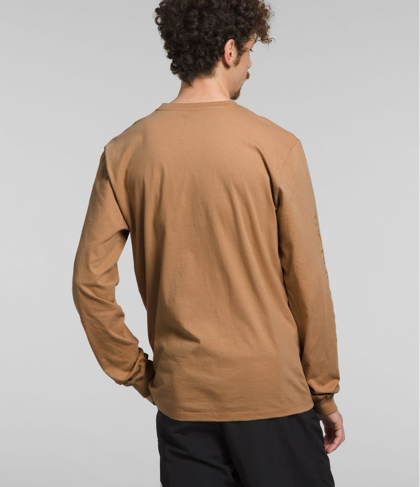 Camiseta-L-S-Sleeve-Hit-Graphic-Tee-Cafe-Hombre-The-North-Face