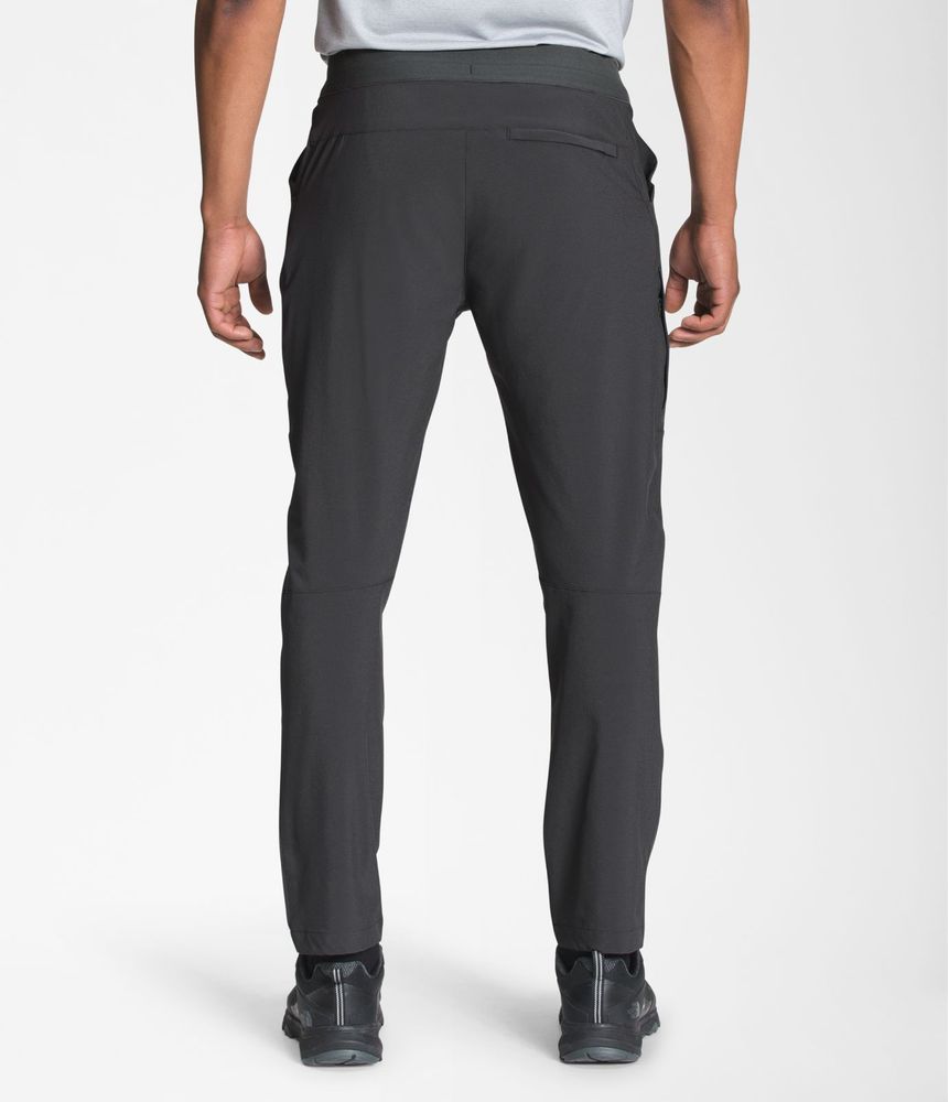 Pantalones-Paramount-Active-Impermeable-Gris-Hombre